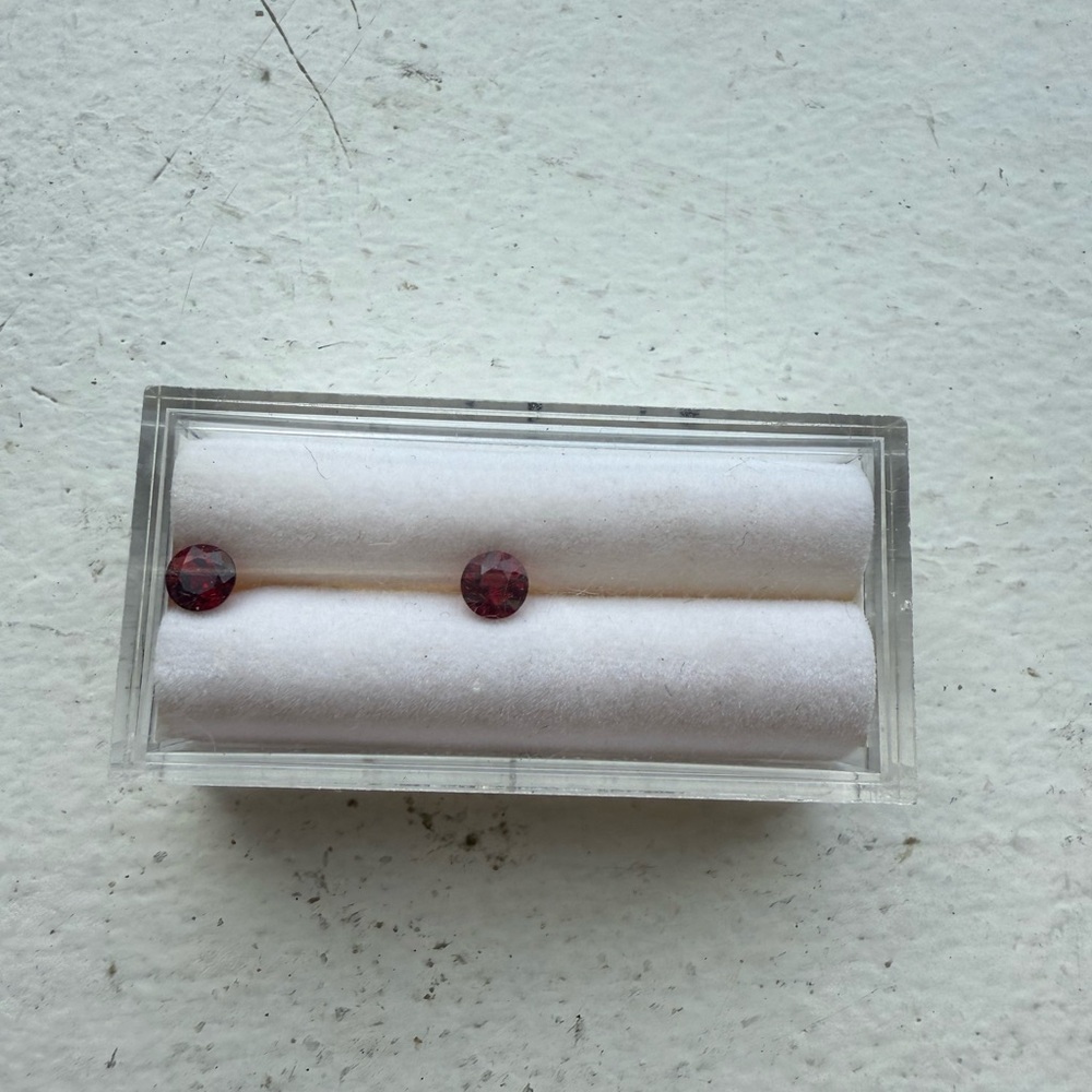 Rare Red Spinel Jewel- Raw